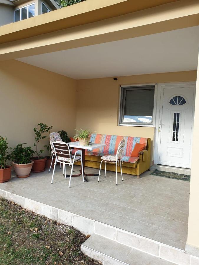 Apartment Jelena Kotor Exteriör bild